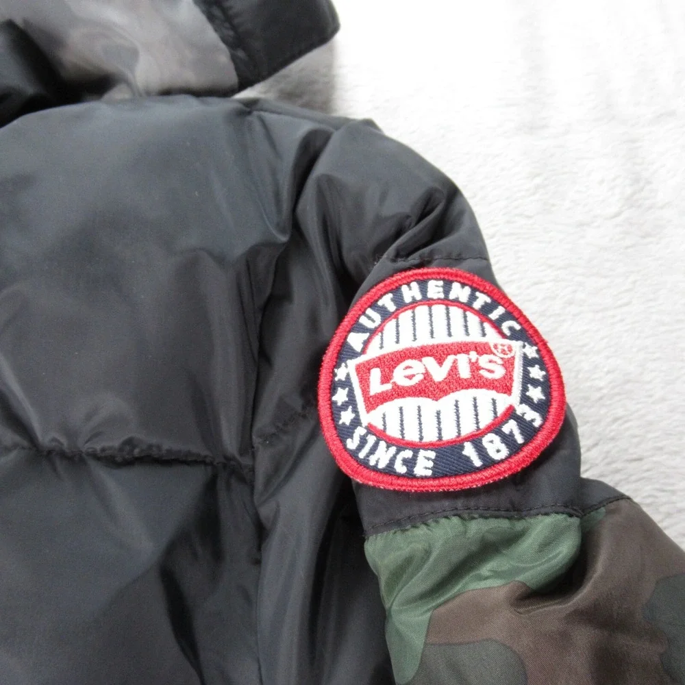 Levis Jacket Youth XL 13-15 Yrs Black Camo Hooded Insulated Zip Puffer Hood Flaw
